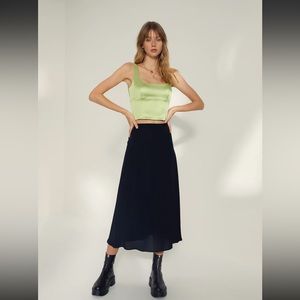 Aritzia Wilfred Black Midi Skirt Size 8